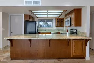 1536 E Edgewater Dr, Tempe, AZ 85283 - Photo 8
