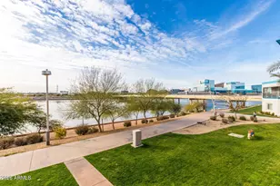 945 E Playa Del Norte Dr, Tempe, AZ 85281 - Photo 4