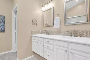 8979 E Gail Rd, Scottsdale, AZ 85260 - Photo 18