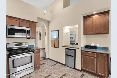 8979 E Gail Road, Scottsdale, AZ 85260 - Photo 12