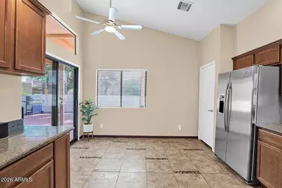 8979 E Gail Road, Scottsdale, AZ 85260 - Photo 14