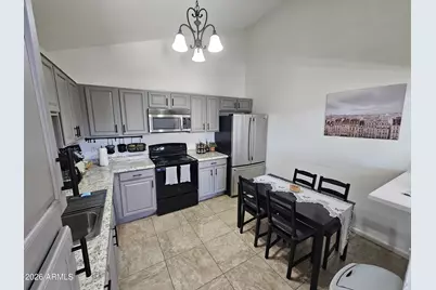 712 N Santa Barbara Street #1, Mesa, AZ 85201 - Photo 4