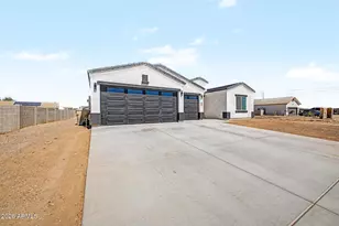 15981 S Stevens Pl, Arizona City, AZ 85123 - Photo 24