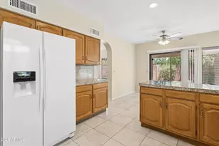 15805 N 51st St, Scottsdale, AZ 85254 - Photo 10