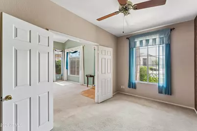 860 N Woodburne Drive, Chandler, AZ 85224 - Photo 30