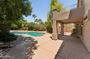860 N Woodburne Dr, Chandler, AZ 85224 - Photo 50