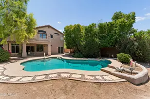 860 N Woodburne Dr, Chandler, AZ 85224 - Photo 52