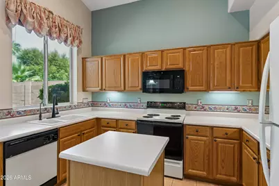 860 N Woodburne Drive, Chandler, AZ 85224 - Photo 20