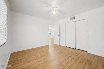 5938 W Ocotillo Road, Glendale, AZ 85301 - Photo 12