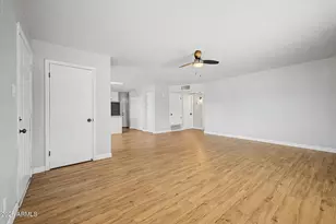 5938 W Ocotillo Rd, Glendale, AZ 85301 - Photo 6