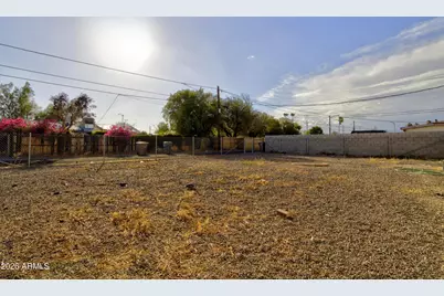 12020 N 112th Drive, Youngtown, AZ 85363 - Photo 24