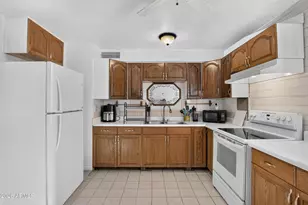 12020 N 112th Dr, Youngtown, AZ 85363 - Photo 4