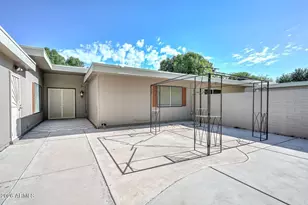 10314 W Spanish Moss Ln, Sun City, AZ 85373 - Photo 24