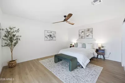 619 N Sun Meadows Avenue, Chandler, AZ 85226 - Photo 18