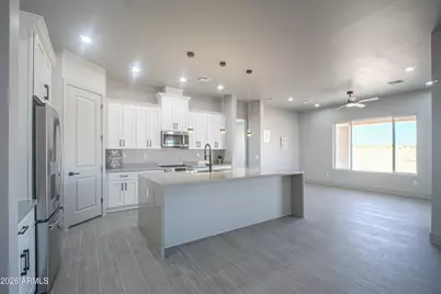 40461 W Robles Road, Maricopa, AZ 85138 - Photo 2