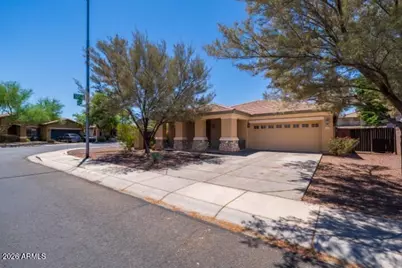 13755 W Monterey Way, Avondale, AZ 85392 - Photo 2