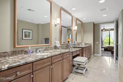 2211 E Camelback Road #Unit 207, Phoenix, AZ 85016 - Photo 20