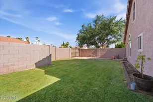 3414 E Sequoia Dr, Phoenix, AZ 85050 - Photo 36