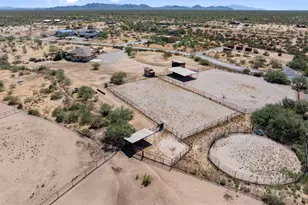 27755 S Clydesdale Ave, Congress, AZ 85332 - Photo 8