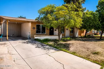 8318 W Roma Avenue, Phoenix, AZ 85037 - Photo 4
