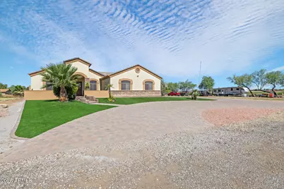 5618 S 100th Avenue, Tolleson, AZ 85353 - Photo 4