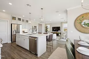 51 E Windsor Dr, Gilbert, AZ 85296 - Photo 8