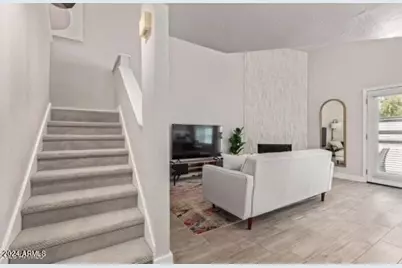 4328 N 36th Street #9, Phoenix, AZ 85018 - Photo 4