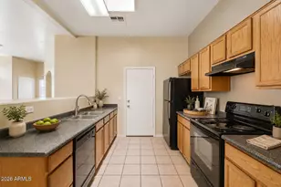 16719 S 23rd St, Phoenix, AZ 85048 - Photo 4