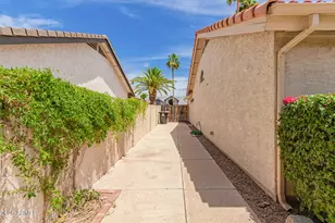 11115 E Mercer Ln, Scottsdale, AZ 85259 - Photo 36