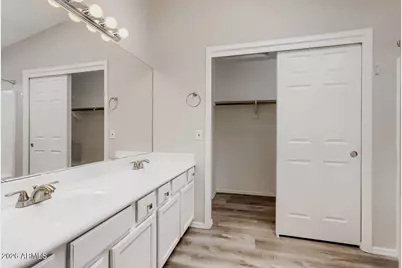 21917 N 70th Avenue, Glendale, AZ 85310 - Photo 20