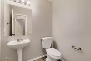 21917 N 70th Ave, Glendale, AZ 85310 - Photo 26