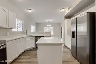 21917 N 70th Ave, Glendale, AZ 85310 - Photo 12