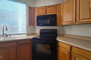 18651 W Sunrise Dr, Goodyear, AZ 85338 - Photo 8
