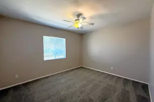 4826 W Hatcher Rd, Glendale, AZ 85302 - Photo 12