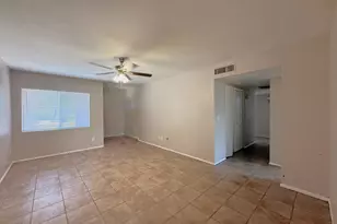 4826 W Hatcher Rd, Glendale, AZ 85302 - Photo 2