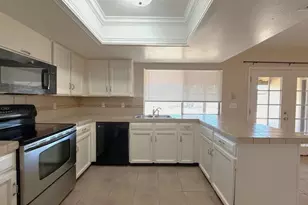 4826 W Hatcher Rd, Glendale, AZ 85302 - Photo 4