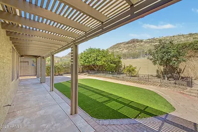 25647 N Singbush Loop, Phoenix, AZ 85083 - Photo 34