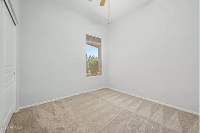 25647 N Singbush Loop, Phoenix, AZ 85083 - Photo 22