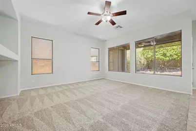 25647 N Singbush Loop, Phoenix, AZ 85083 - Photo 10