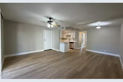 740 W Elm Street #162, Phoenix, AZ 85013 - Photo 6