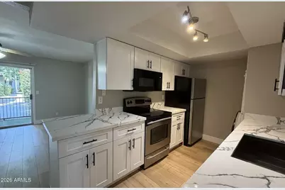 740 W Elm Street #162, Phoenix, AZ 85013 - Photo 8