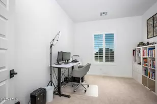 6930 S Spgs Pl, Chandler, AZ 85249 - Photo 12