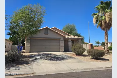 15702 W Watson Lane, Surprise, AZ 85379 - Photo 2