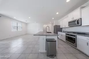 264 S San Christo Ln, Casa Grande, AZ 85194 - Photo 6
