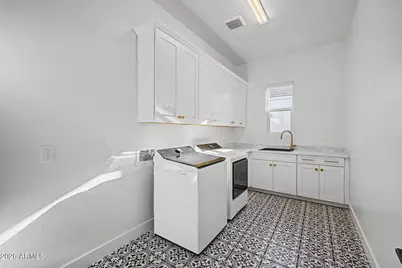 9407 S 13th Way, Phoenix, AZ 85042 - Photo 68