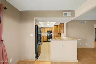9358 E Citrus Ln N, Sun Lakes, AZ 85248 - Photo 10