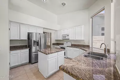 9356 E Taro Lane, Scottsdale, AZ 85255 - Photo 16