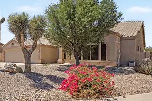 7926 E Saddleback Cir, Mesa, AZ 85207 - Photo 4