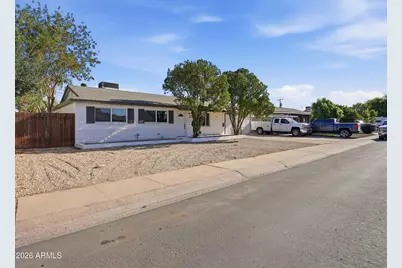 3327 W Charter Oak Road, Phoenix, AZ 85029 - Photo 2