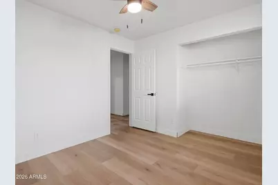 3327 W Charter Oak Road, Phoenix, AZ 85029 - Photo 12